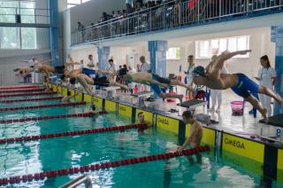 Спортсмени Кам’янського успішно виступили на чемпіонаті України з плавання серед юніорів
